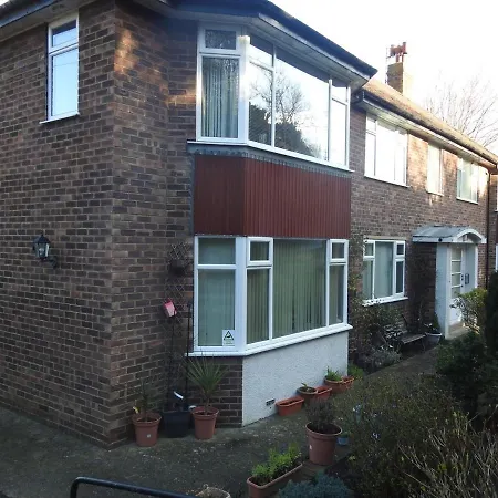 Queen Margaret's View Apartment Scarborough
